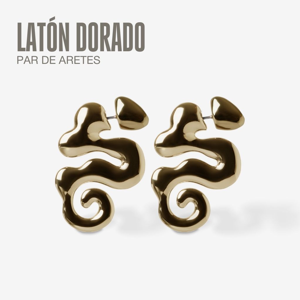 Latón dorado Par de aretes