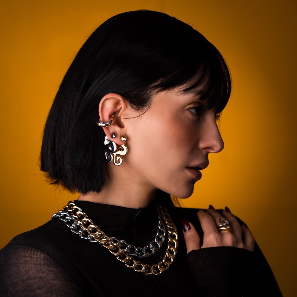 Latón plateado Par de aretes