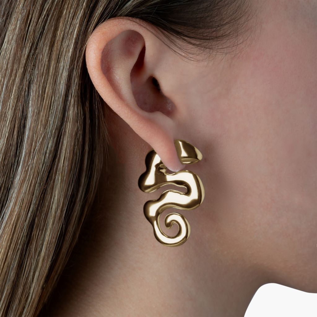 Latón dorado Par de aretes