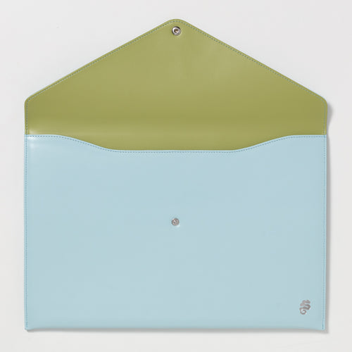 con Laptop 16" Baby Blue